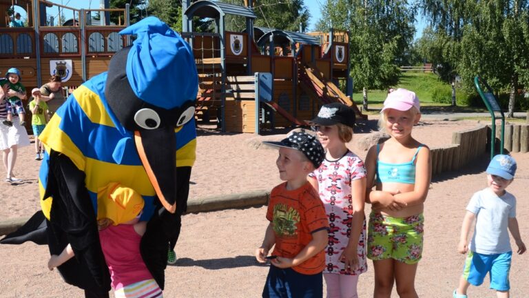 Viksu liikkuu tänäkin vuonna Kirjurinluodossa