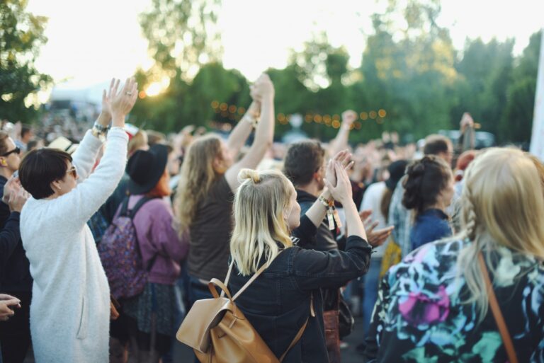 Kesäkuu tarjoaa mm. konsertteja, teatteria ja urheilutapahtumia