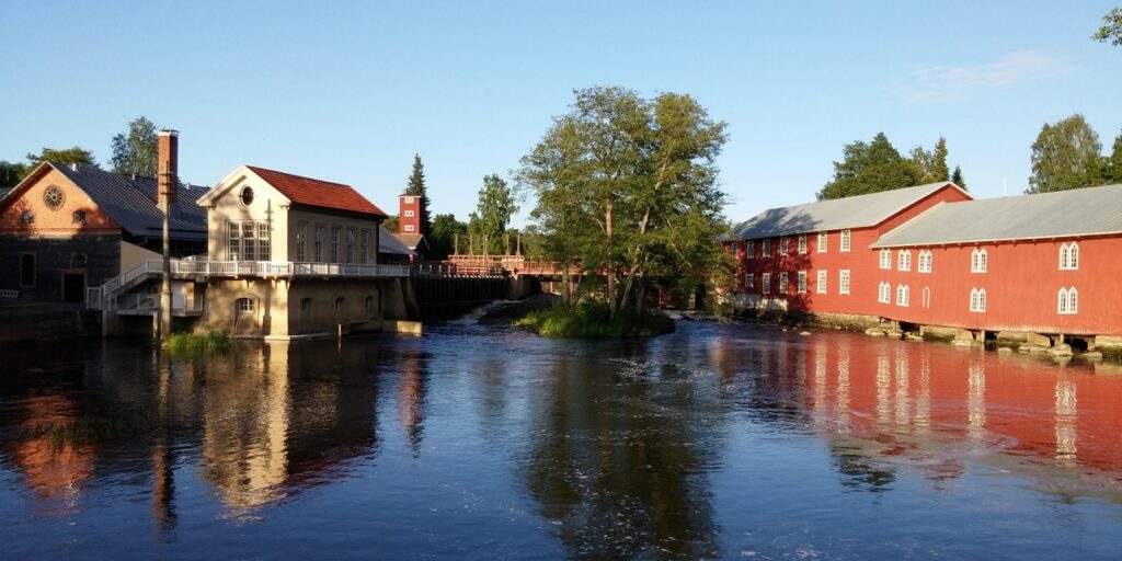 Ahlströmin ruukit