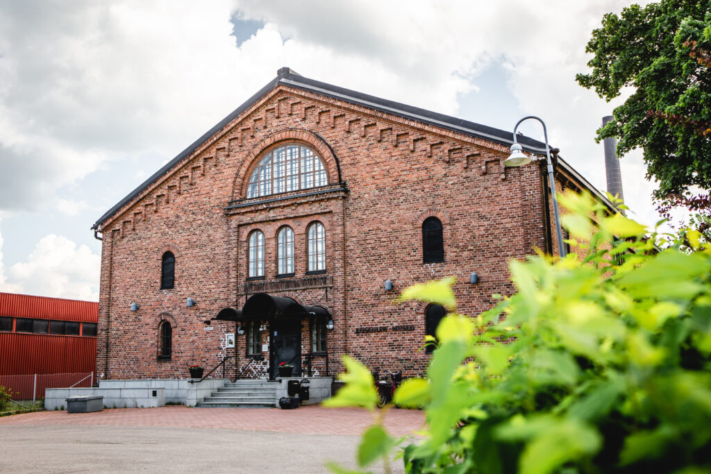 Rosenlew-museo edestä ulkoa kuvattuna