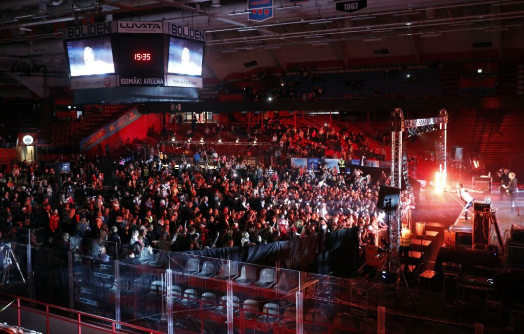 Isomäki Areena keikka