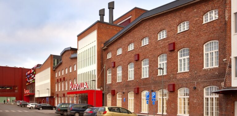 Kauppakeskus Puuvilla, outdoor photo