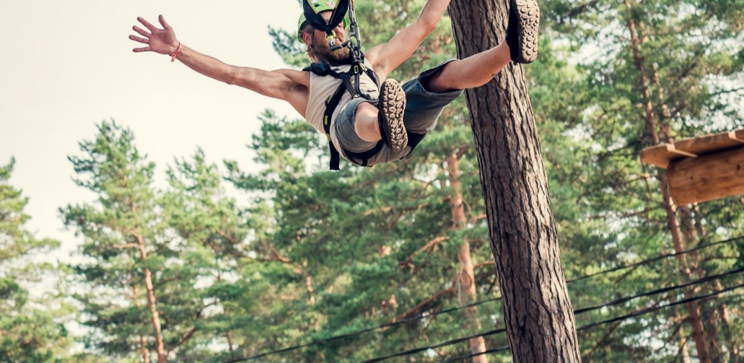 Huikee, on the climbing track