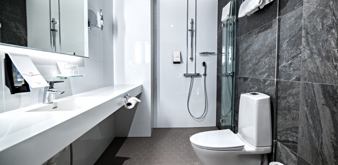 Original Sokos Hotel Vaakuna, bathroom