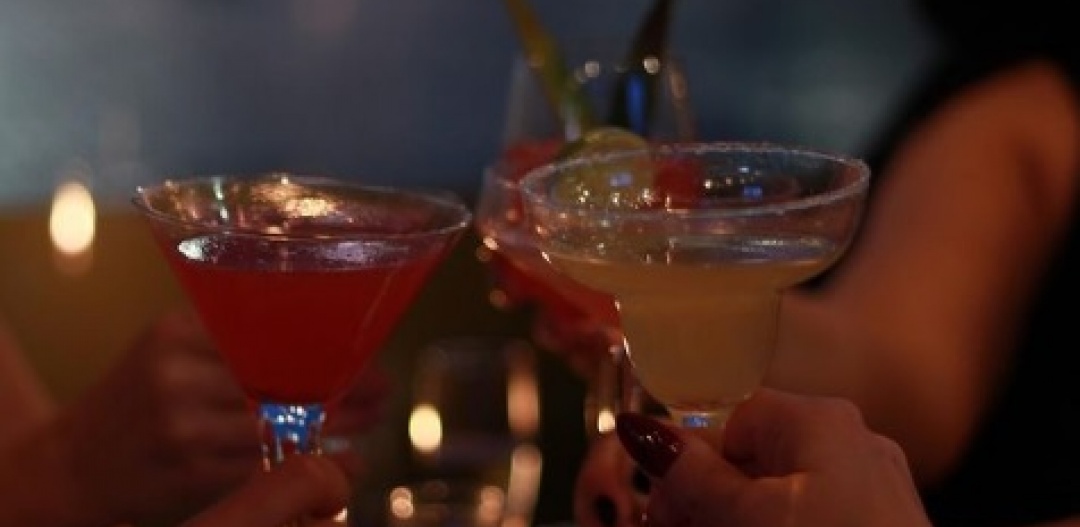 Yrjönkatu 10, drinks