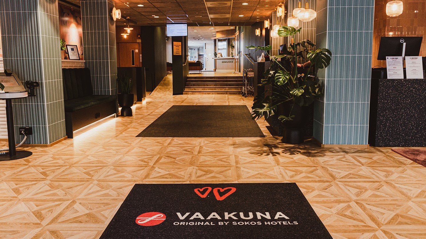 Original Sokos Hotel Vaakuna entrance hall